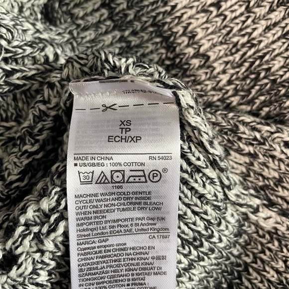 Gap chunky textured knitted marled crewneck cotton sweater. Size Small - Picture 4 of 5